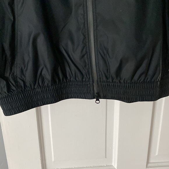 Adidas by Stella McCartney lightweight black loose fitting jacket - Picture 5 of 16